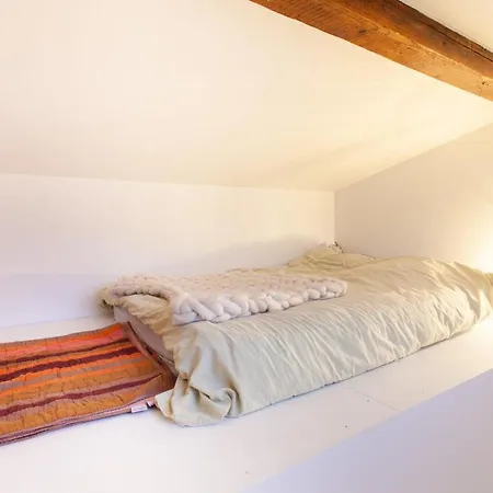 Appartamento Design Studio With Mezzanine In Montmartre *